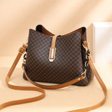 Marrom com café